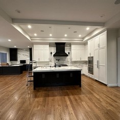 Interior Image #8